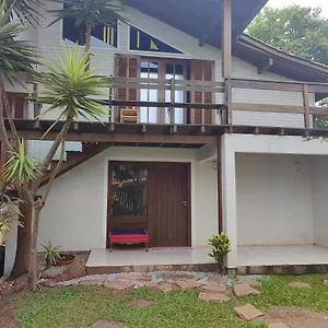  Quarto em Acomodações Particulares Toca Da Coruja Brasil